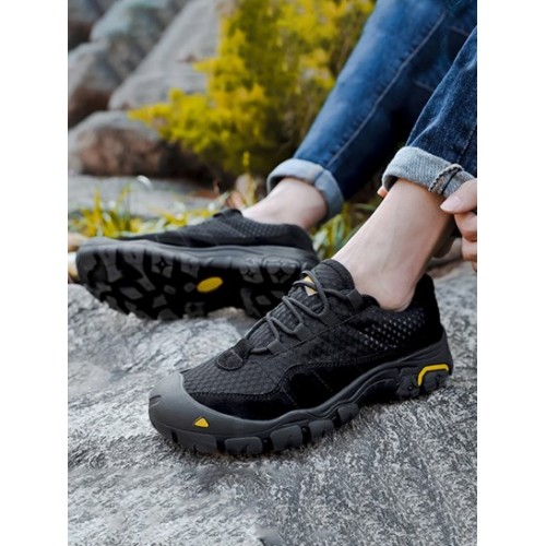 Men Mesh Breathable Outdoor Casual Shoes