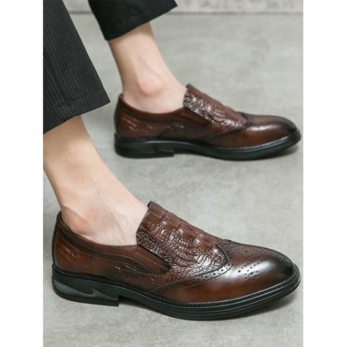 Wingtip Detail Embossed Business Shoes