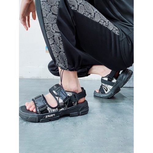 Graphic Push Buckle Thick Bottom Sport Sandals